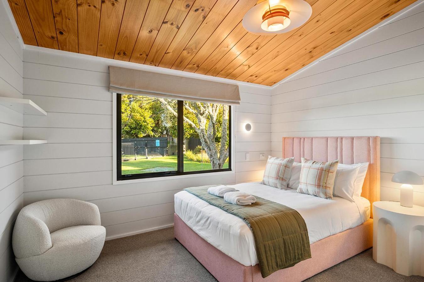 Mountviews Lodge Taupo Zewnętrze zdjęcie