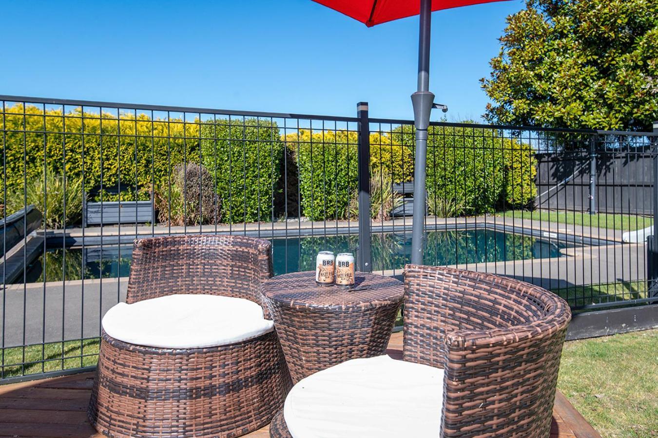 Mountviews Lodge Taupo Zewnętrze zdjęcie